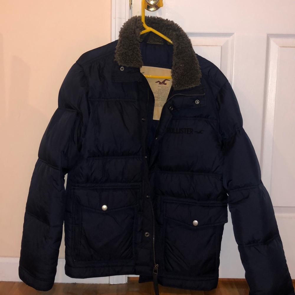 Hollister Men’s Medium Puffer Jacket